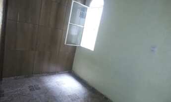 Imagem 3: ÁGIO DE CASA CASA TODA NO FORRO PVC LOCALIZAÇÃO NA QR 514