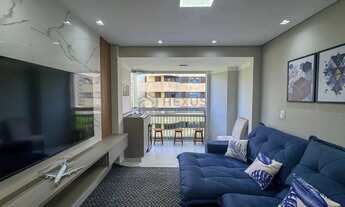 Imagem 6: Apartamento reformado com varanda gourmet na quadra-mar da Praia das Pitangueiras, Guaruja