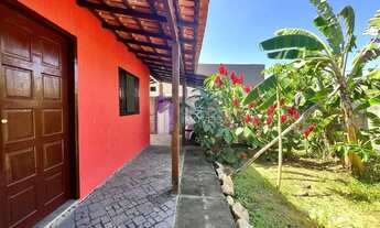 Imagem: Casa com Conforto e Segurança em Condomínio