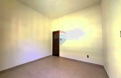 Imagem 13: Casa Linear 3 qtos no Centro de Olaria Versátil para Moradia ou Comércio