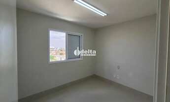 Imagem 6: Apartamento com 3 quartos sendo 1 suíte disponível para venda no bairro Santa Mônica em Ub