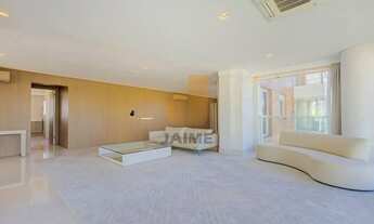 Imagem 3: Apartamento com 260 m2, 3 suítes e quatro vagas, excelente localização em Higienópolis