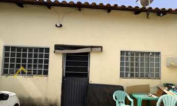 Imagem 2: Casa para Venda em Goiânia, Residencial São Marcos, 2 dormitórios, 1 banheiro, 2 vagas