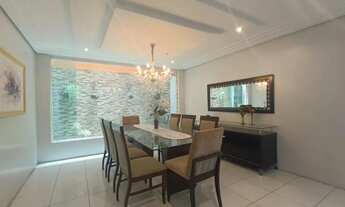 Imagem: Alugo - Casa de 04 quartos no Bairro Indianópolis