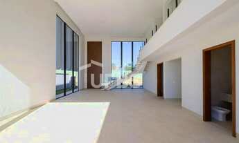 Imagem 2: Sobrado de luxo à venda no Plateau Dór