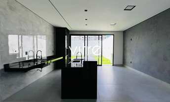 Imagem: Casa à venda no bairro Grand Ville em Uberlândia