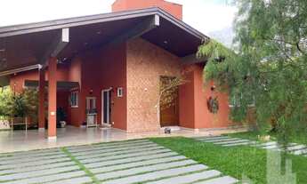 Imagem: Lindo imóvel no Condomínio Itaúna