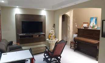 Imagem 3: Casa para Venda na Batista Campos 4 quartos sendo 3 suítes