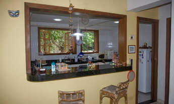 Imagem 2: Casa grande com super quintal !