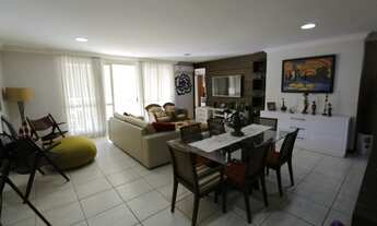 Imagem 5: Excelente Apartamento de 165m², 4 Suítes, 3 Sacadas, 3 Vagas de Garagem