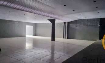 Imagem 4: GALPÃO COM 200 M2 COM TETO REBAIXADO