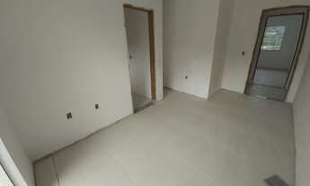 Imagem 3: Sobrado c/ 02 suites em São José-SC