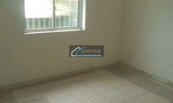 Imagem 1: Casa para venda tem 60 metros quadrados com 2 quartos em Bento Ribeiro - Rio de Janeiro