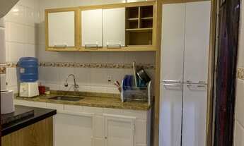 Imagem 5: Cabo Frio/Praia do Forte-50 metros da praia. Casa e kitnet. 4 quartos