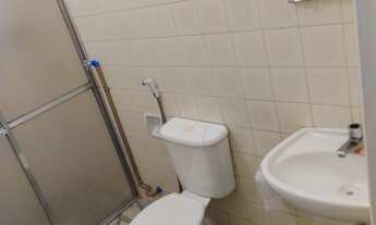 Imagem 5: Kitnet, Venda Loc. Aceita permuta imóvel valor maior com 41 m2. Armário embutido, taco