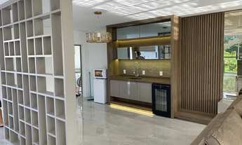 Imagem 5: Casa para aluguel e venda tem 550 metros quadrados com 4 quartos.