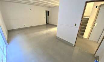 Imagem 5: Apartamento com Área Privativa à Venda - 3 Quartos sendo 1 Suíte - 2 Vagas sob pilotis - B