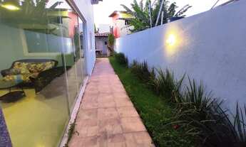 Imagem 4: Casa para venda possui 384 metros quadrados com 3 quartos em Itapuã - Salvador - BA