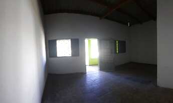 Imagem 5: Casa na Avenida Independência a 150 metros da 16° Delegacia