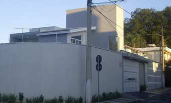 Imagem: Casa para venda possui 450 metros quadrados