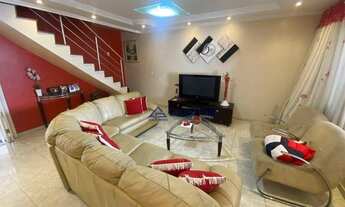 Imagem: Sobrado com edícula