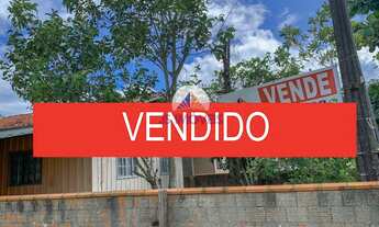 Imagem: Casa Madeira para Venda em Barra do Saí