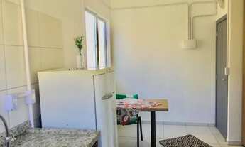 Imagem 6: Linda Kitnet com mezanino no Pantanal (UFSC) / Só Mulheres