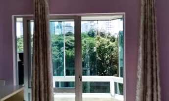 Imagem 7: Ampla sacada com churrasqueira a carvão, Anexo Av Brasil, Barra norte