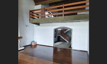 Imagem 2: Linda casa em condomínio fechado na zona nobre central