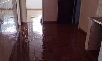 Imagem 3: Apartamento para aluguel tem 60 metros quadrados com 2 quartos em Jardim Glória - Juiz de