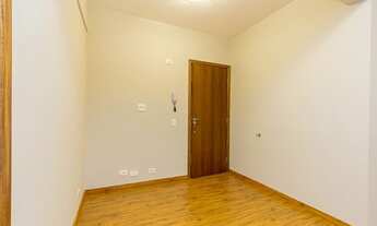 Imagem 2: Amplo Apartamento Reformado com 02 quartos para locação no Centro