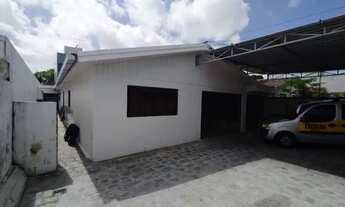 Imagem: Casa nos Bancários pertinho das 3 ruas