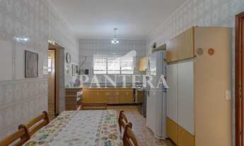 Imagem: Sobrado Amplo com Edícula Habitável a