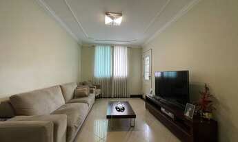 Imagem 4: Casa com 4 quartos, 189 m² - venda por R$ 1.000.000 ou aluguel por R$ 8.500/mês - Castelo