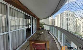 Imagem 2: Apartamento com 210m², 4 suítes, 4 vagas