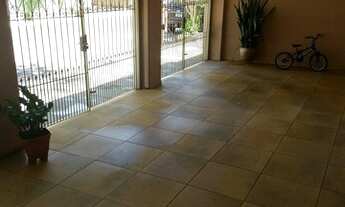 Imagem 4: Excelente casa p/ venda : A/C 218 m2 A/T 250 m2 com 3 quartos(1 suíte ), 3 salas e demais