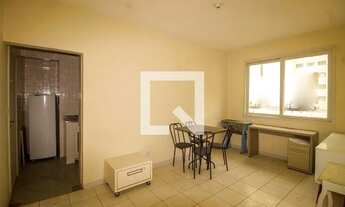 Imagem 2: Apartamento para Aluguel - Centro Histórico, 1 Quarto, 43 m2