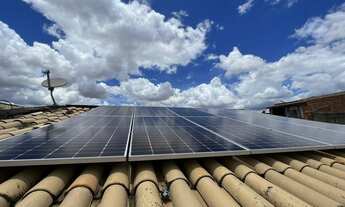 Imagem 7: Excelente casa com 3/4 uma suíte energia solar - área gourmet - em condominio