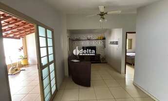 Imagem 2: Casa residencial disponível para venda no bairro Granada em Uberlândia-MG