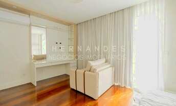 Imagem 6: Casa de alto padrão em condomínio: 3 quartos, 3 suítes, 1 sala, 5 banheiros, 2 vagas, 300m