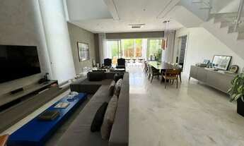 Imagem 2: Casa à venda e para alugar em Santana de Parnaíba, Alphaville, com 4 suítes, com 425 m², T