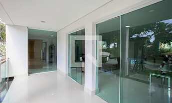 Imagem 7: Casa à Venda - Bandeirantes, 4 Quartos, 520 m2