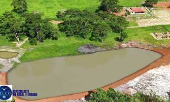 Imagem 3: Chácara à Venda em Araçu-GO 3,5 Alqueires com Represa Privativa