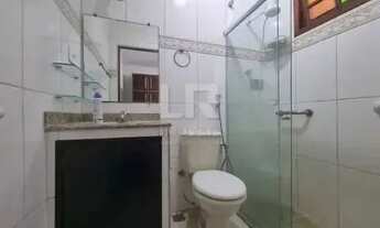 Imagem 6: Vida de verão o ano todo! Casa 3 Qts com piscina e churrasqueira à poucos mts da Orla da l