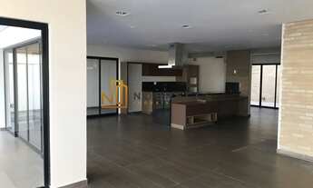 Imagem 6: Casa sobrado, alto padrão para venda ou locação localizada no Condomínio Jardim Vila Parad