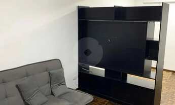 Imagem 3: Quitinete à venda no Centro de Curitiba | Semi mobiliada