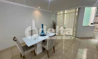 Imagem 3: Casa Residencial ou Comercial disponível para locação e venda no bairro Presidente Rooseve