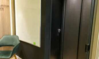 Imagem 3: Sala mobiliada para escritório