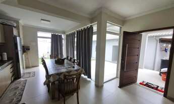 Imagem 4: Casa no Centro bem localizada.