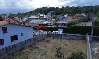 Imagem 3: Lote em Rua Gécio de Souza e Silva - Sambaqui - Florianópolis/SC